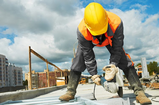 Huấn luyện an toàn lao động trong ngành xây dựng