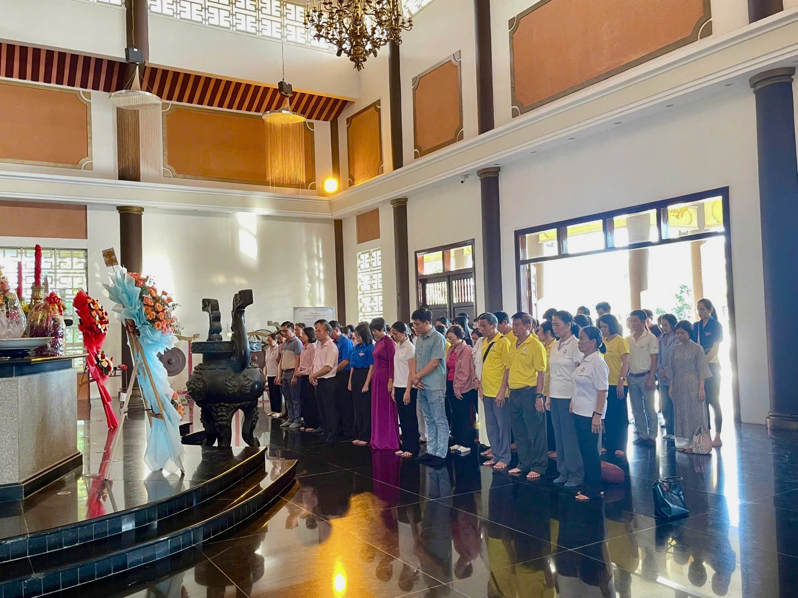 HƯỚNG VỀ CỘI NGUỒN - TRI ÂN CÁC ANH HÙNG LIỆT SĨ 3 z6548938654445 b0dc22f56f458b33ced1381b0e47b4f0