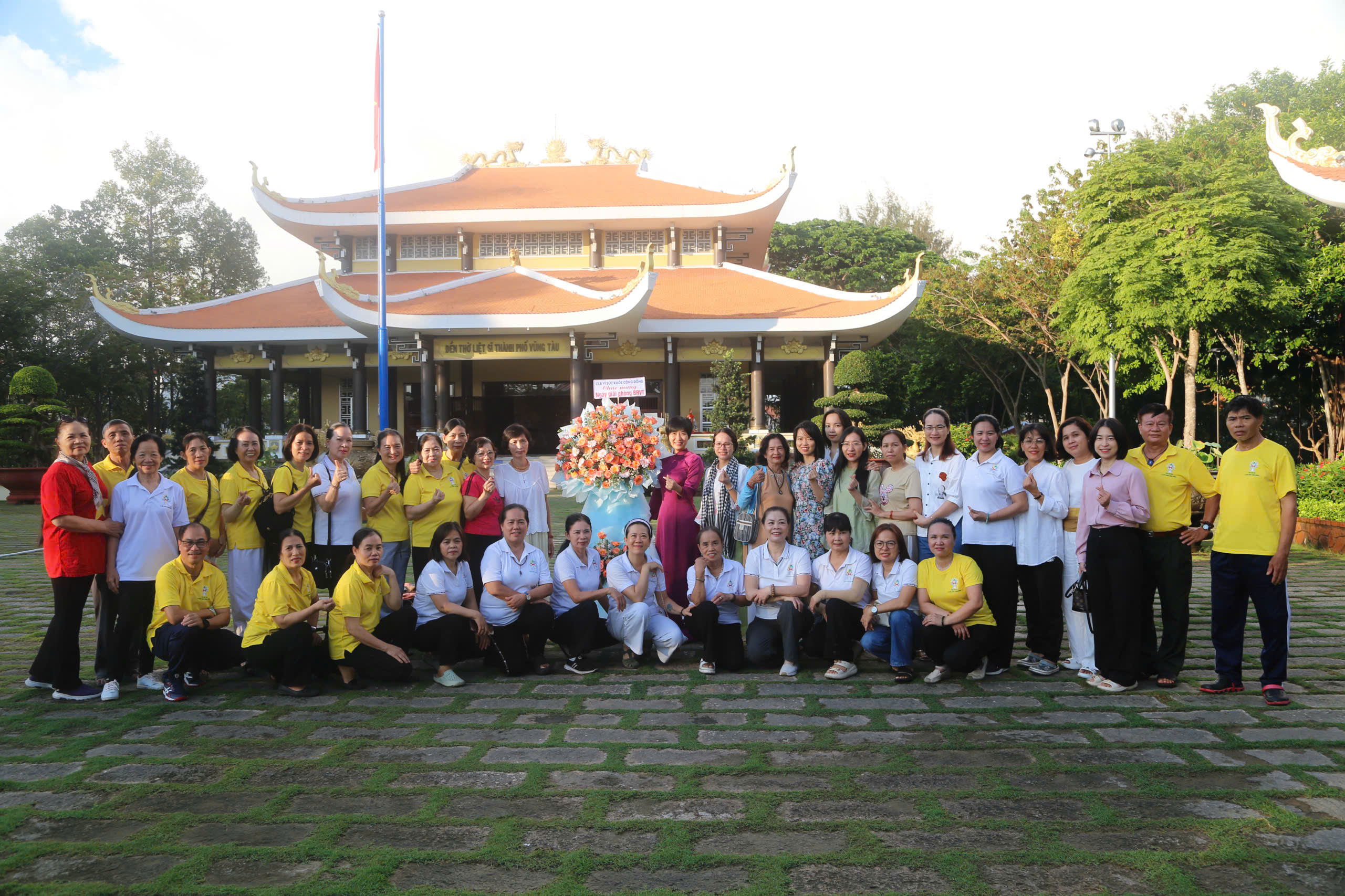 HƯỚNG VỀ CỘI NGUỒN - TRI ÂN CÁC ANH HÙNG LIỆT SĨ 4 z6549096295814 0c5ae294c75a953709f837eaa188806e
