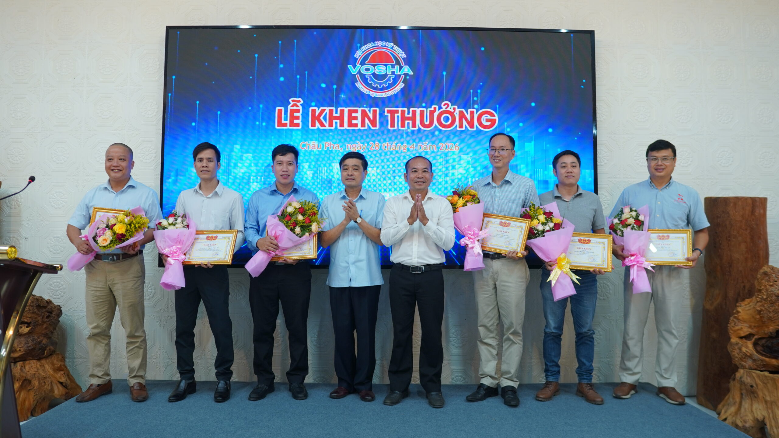 Lễ phát động Tháng hành động về ATVSLĐ 2026 và ra mắt Viện Nghiên Cứu An toàn Và Sức Khỏe Cộng Đồng - Công Ty Cổ phần LDT