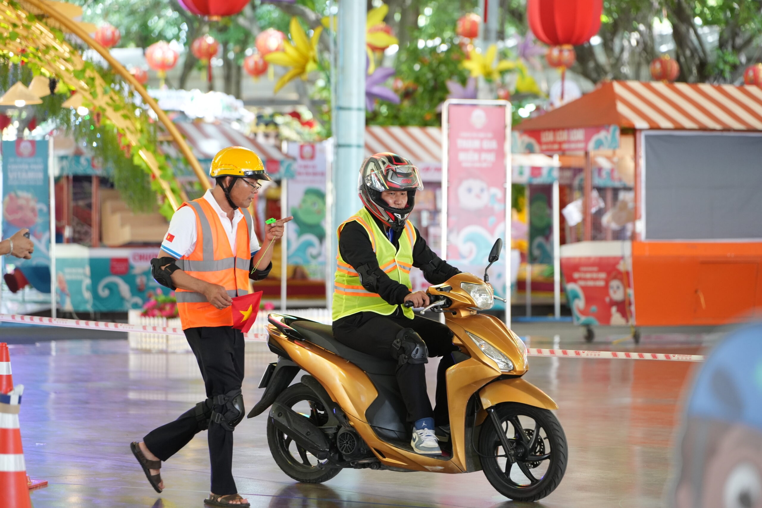 Đào tạo lái xe phòng vệ tại LDT Đào tạo lái xe phòng vệ tại LDT
